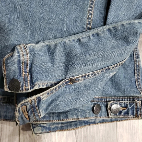 Lola Jeans Blue Denim  Bejeweled Jean Jacket Womans size L. - Picture 5 of 6